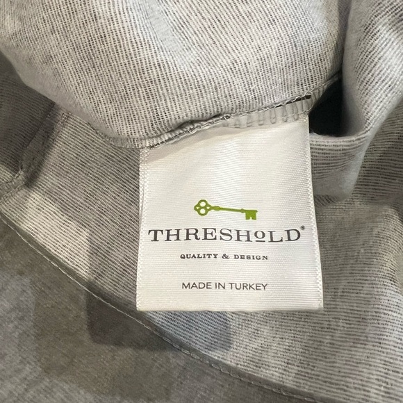 NEW Threshold Flannel Gray Pillow cases (2 pillow cases) - Picture 2 of 6